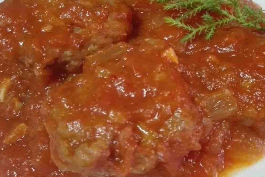 BISTEC A LA CRIOLLA