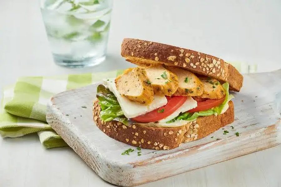 SANDWICHES DE LA CASA