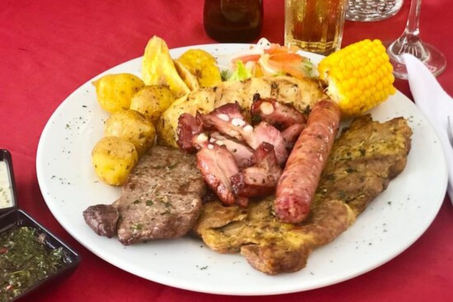 PARRILLA MIXTA (RES CERDO PECHUGA CHORIZO