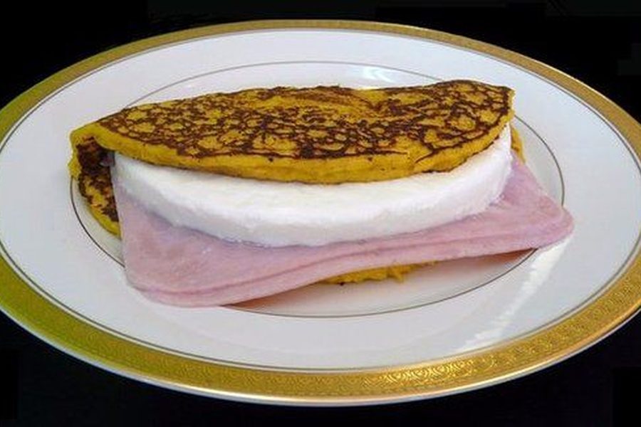 CACHAPA QUESO DE MANO Y JAMÓN