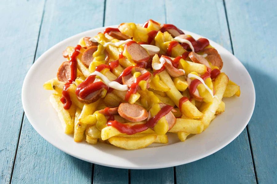 SALCHIPAPA PEQUEÑA CON VEGETALES