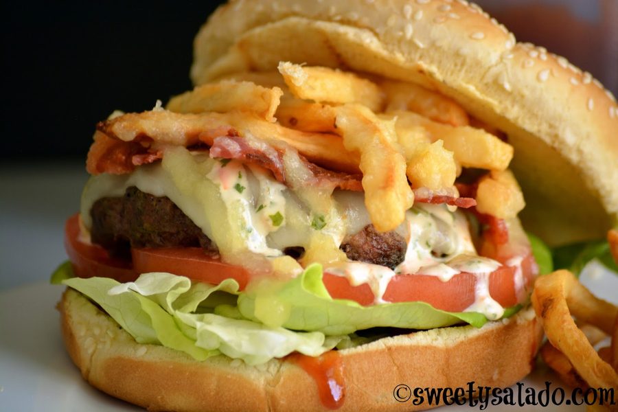 HAMBURGUESA ESPECIAL