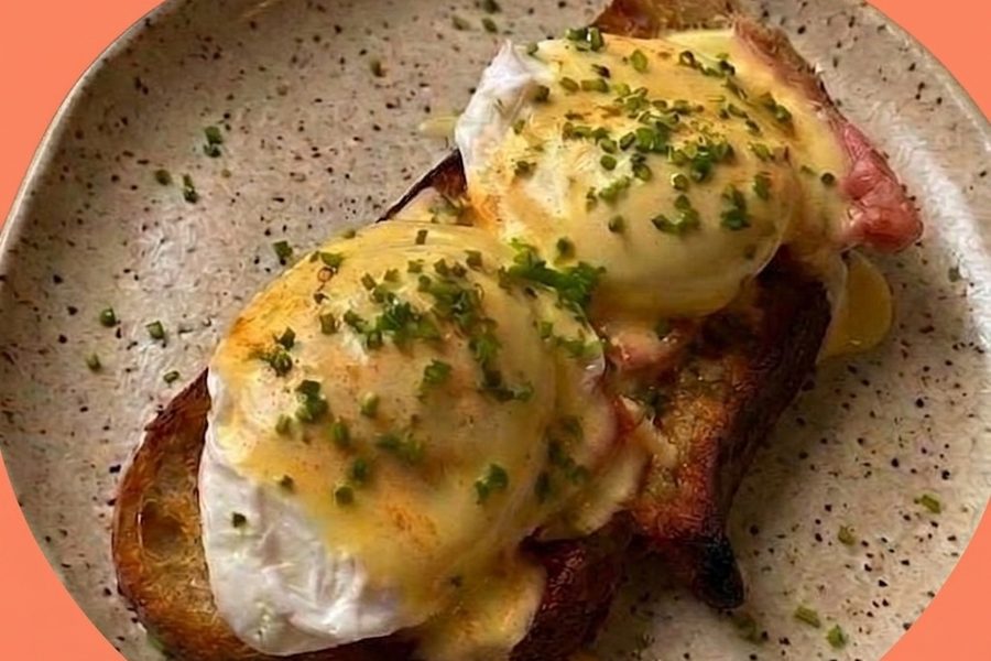 HUEVOS BENEDICTINOS