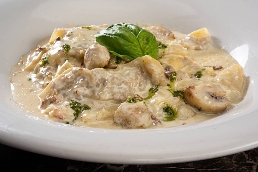 PECHUGA EN SALSA DE CHAMPIÑON