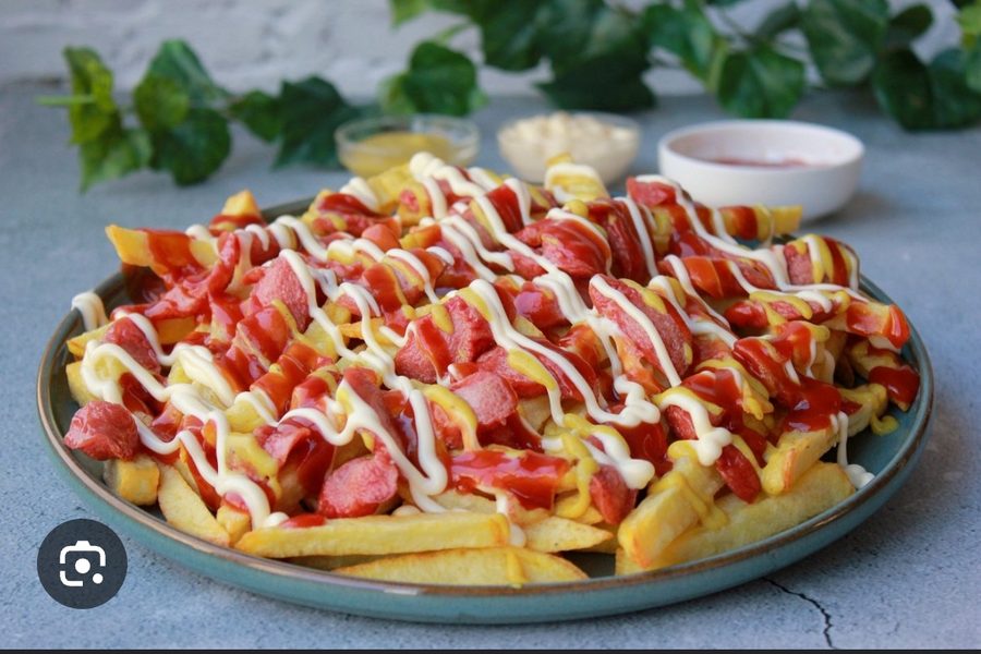 SALCHIPAPAS